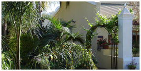 Villa la Pensionne Guest House Gallery - Garden